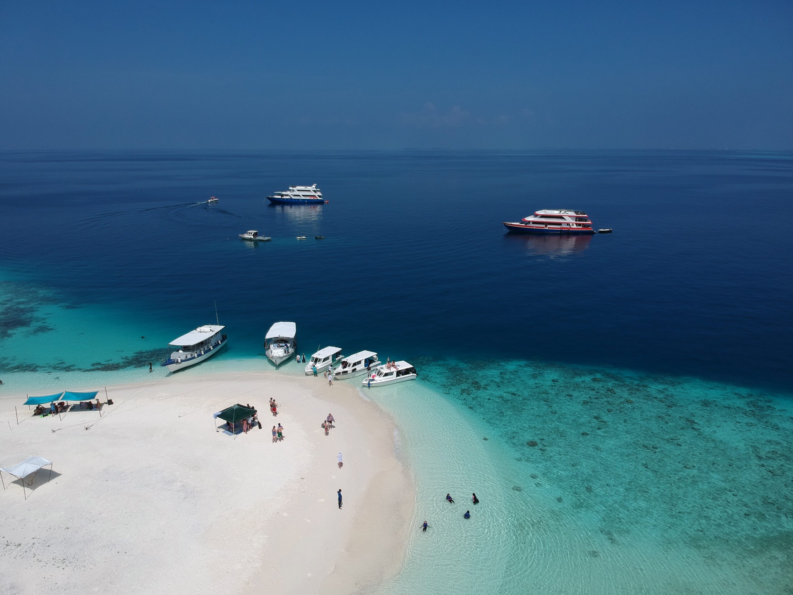 Aheli Wanders: The Maldives